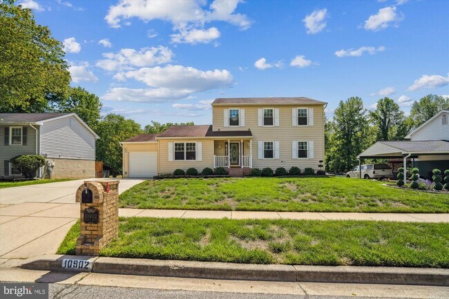 Building Photo - 10902 Valley Brook Dr