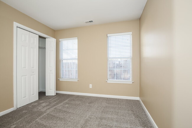 Building Photo - 3615 Sherbourne Ln