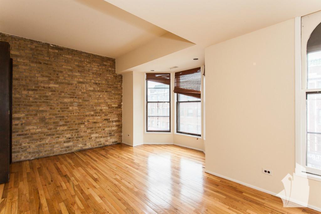 Building Photo - 2910 N Broadway St