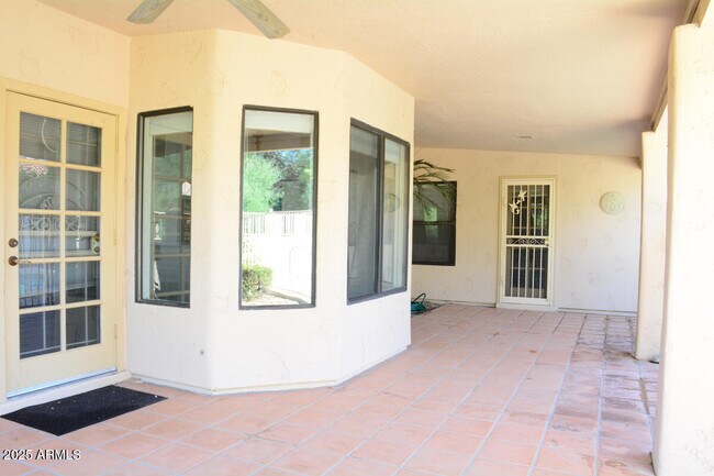 Building Photo - 9548 E Desert Trail