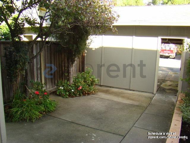 Building Photo - 3326 Methilhaven Ln
