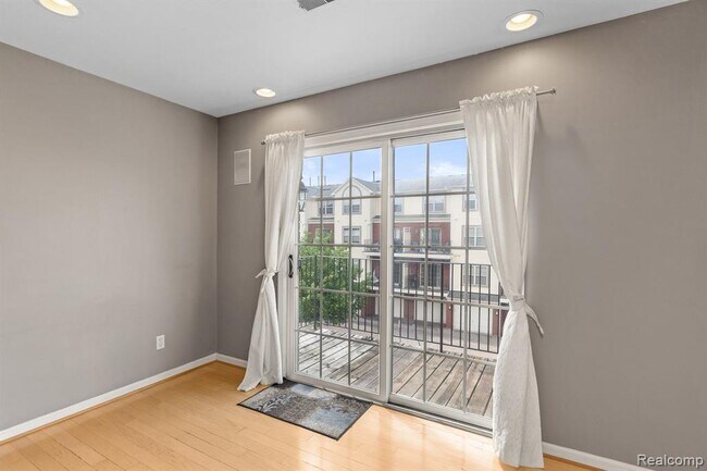 Building Photo - 3292 Newbury Pl