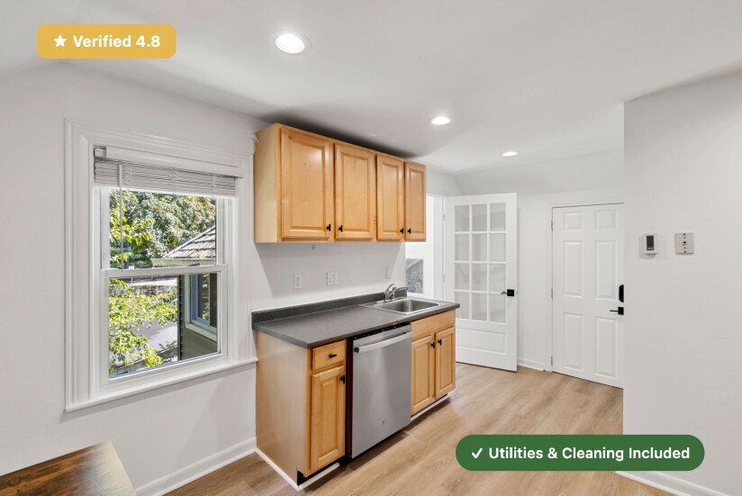 Building Photo - RoostUp Furnished Private Bedroom in Jamaica Plain