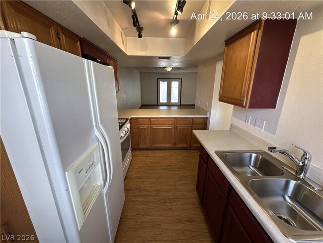 Building Photo - 760 Anne Ln