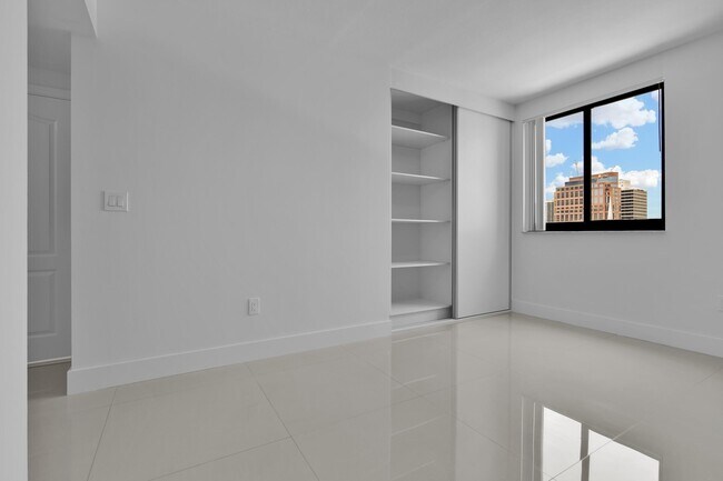 Building Photo - 110 N Federal Hwy