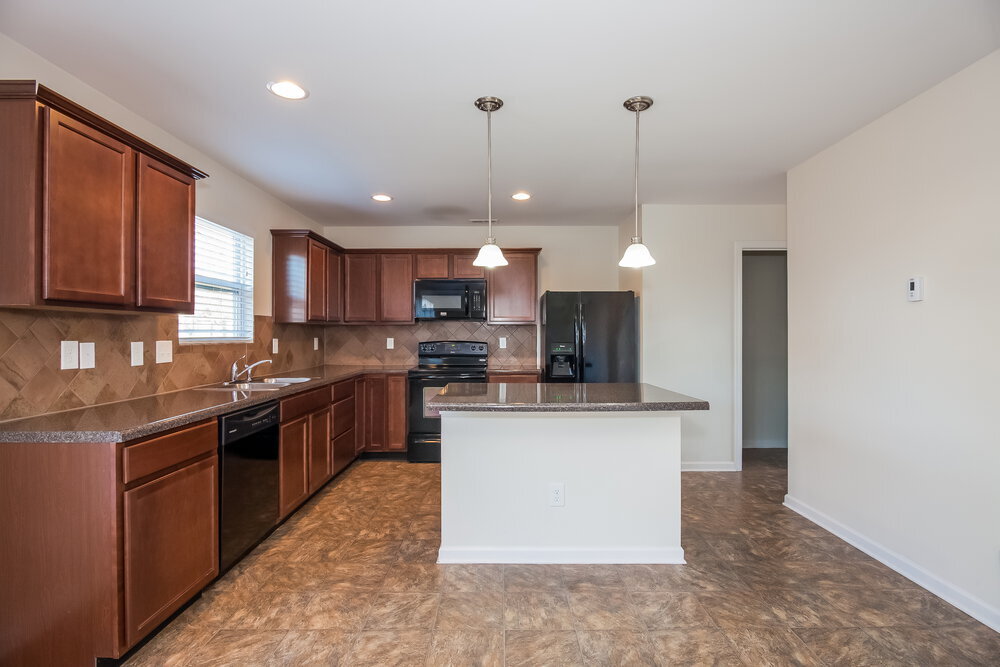 Building Photo - 5437 Twin Brook Dr