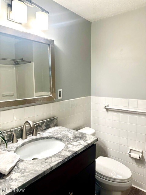 Building Photo - 5011 Nob Hill Dr