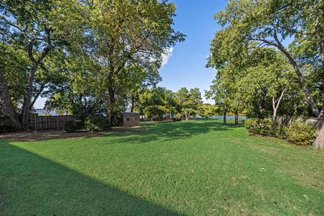 Building Photo - 2325 Clearview Ct