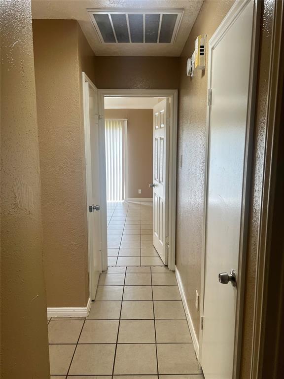Building Photo - 7831 Redgate Cir