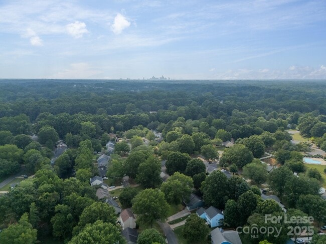 Building Photo - 8027 Sherington Way