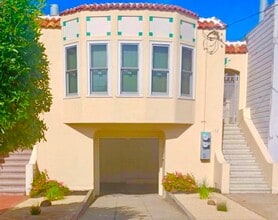 Building Photo - 131-133 Rolph Street