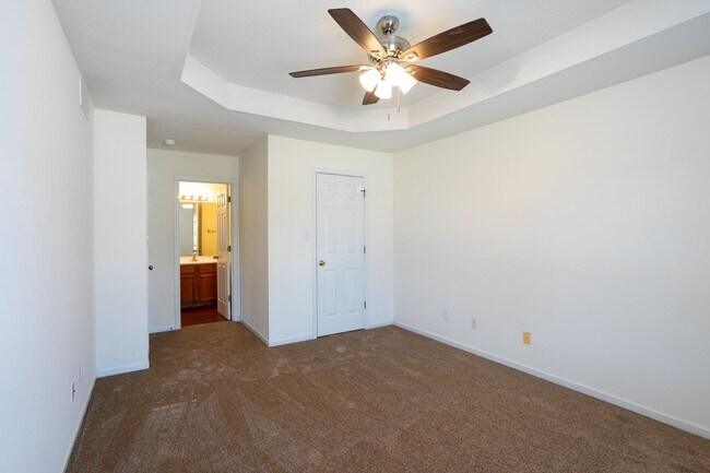 Building Photo - 5001-5003 Carrie Ridge Dr.