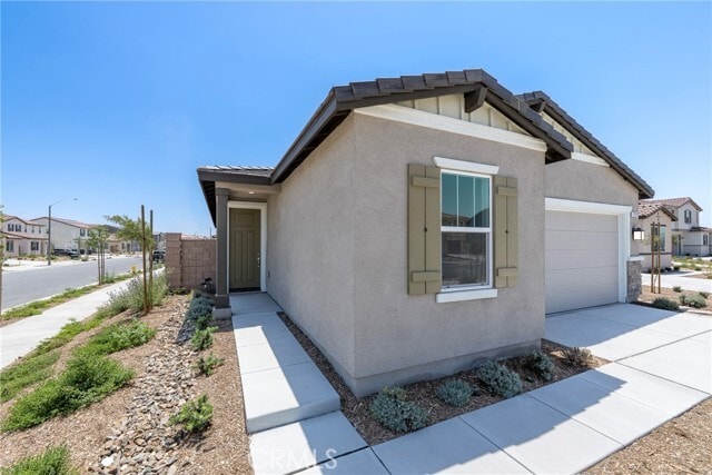 Building Photo - 1231 Trojan Cir