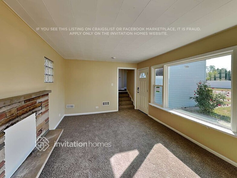 Building Photo - 9344 S 54th Ct