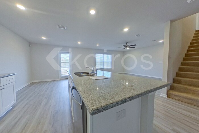 Building Photo - 4618 Malay Cir