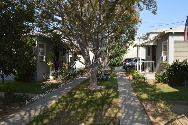 Building Photo - 113 N Park Ave