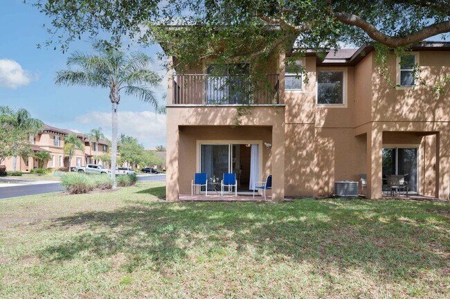 Building Photo - 448 Miramar Ave