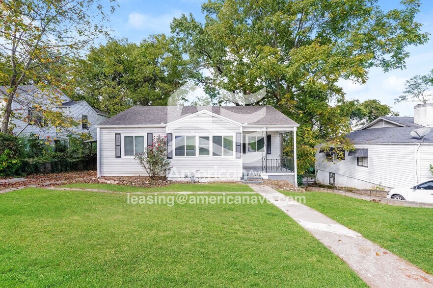 Primary Photo - 8228 10th Ave S