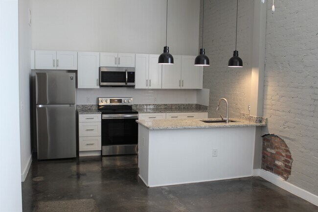 Building Photo - 410 Wellons St
