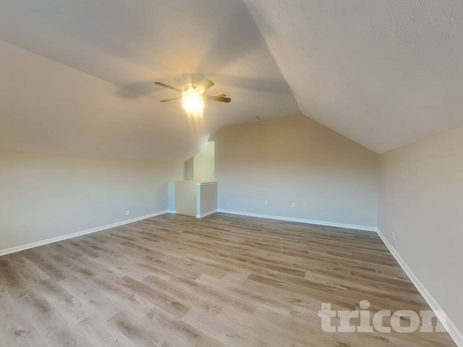 Building Photo - 1304 Golden Eagle Way