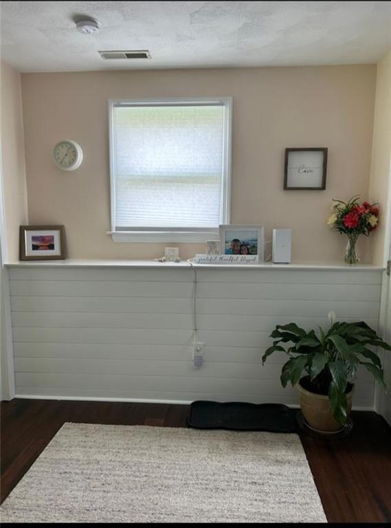 Building Photo - 110 Winsor Ave