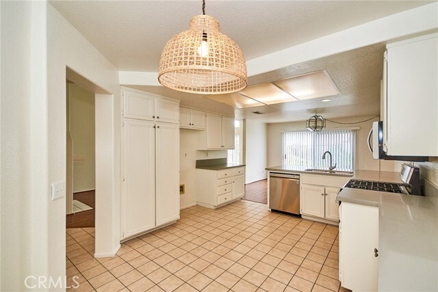Building Photo - 15737 Altamira Dr