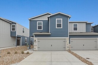 Building Photo - 12809 Village Spun Plz