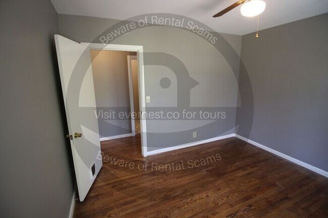 Building Photo - Amazing 3 bedroom house in Hillwood!