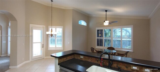 Building Photo - 8092 Driggs Hill