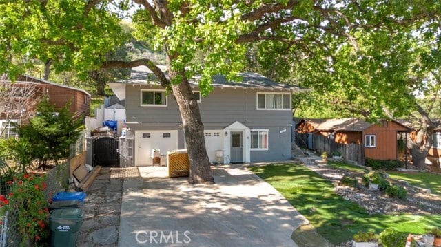 Building Photo - 5888 Oak Knolls Rd