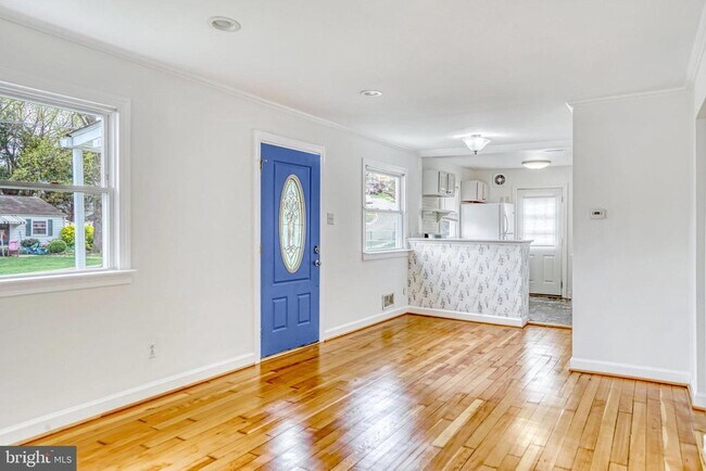 Primary Photo - 5608 Tremont Dr