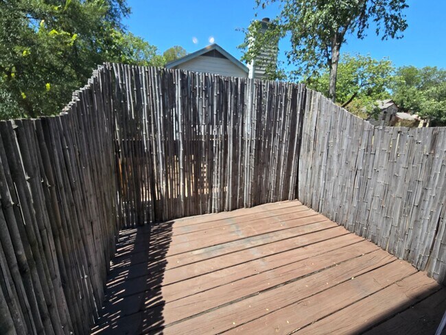 Building Photo - 1713 Cinnamon Path