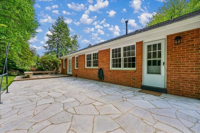 Building Photo - 11506 Stonewood Ln