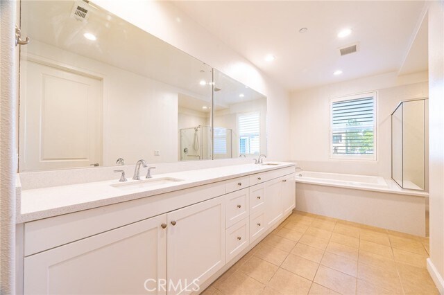 Building Photo - 172 Follyhatch