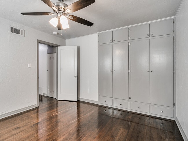 Building Photo - 3816 NW 20th St