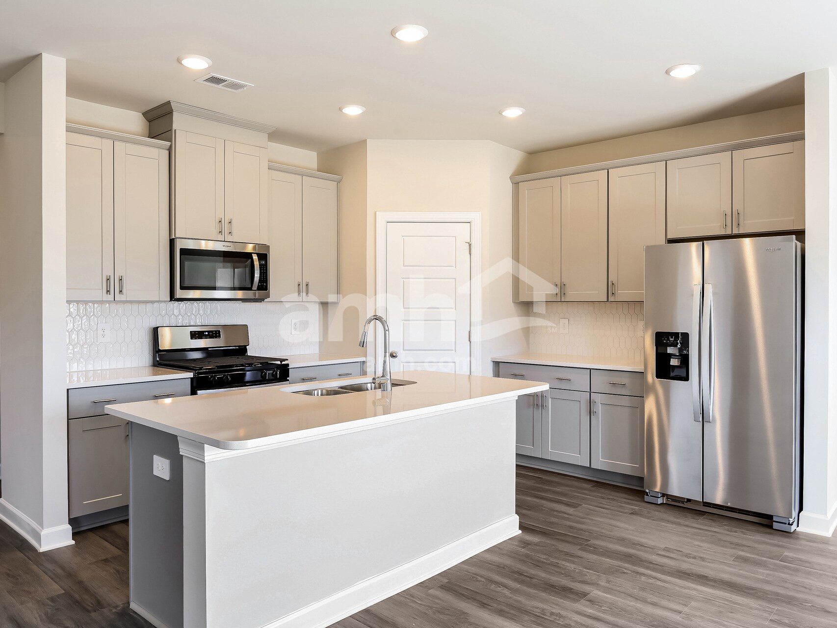 Building Photo - 1088 Appalachian Dr