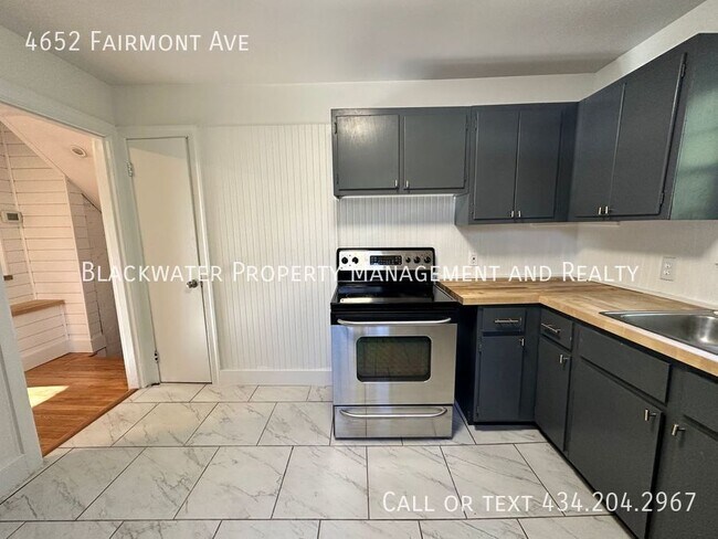 Building Photo - 4652 Fairmont Ave