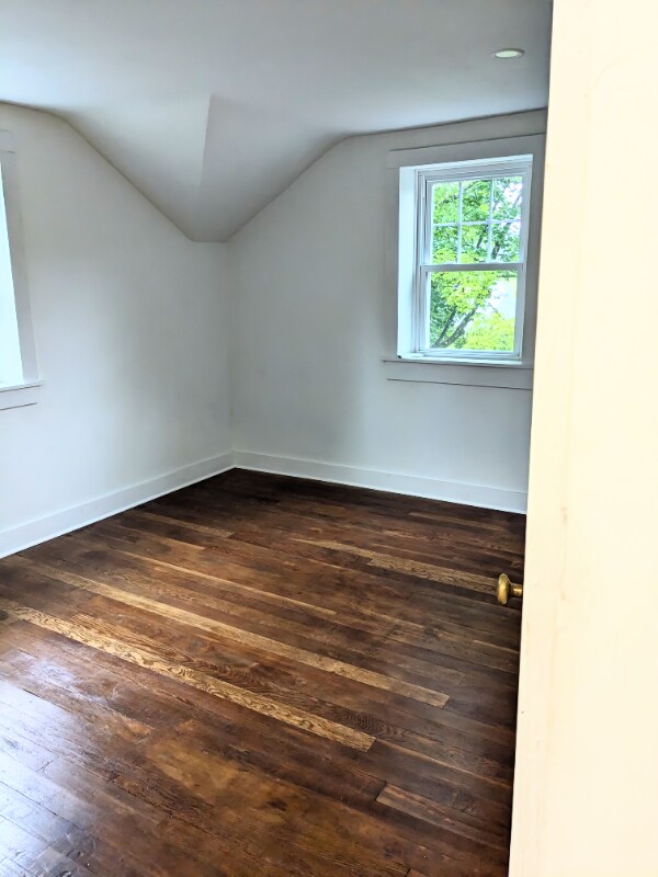 Building Photo - 807 Callicoon Rd