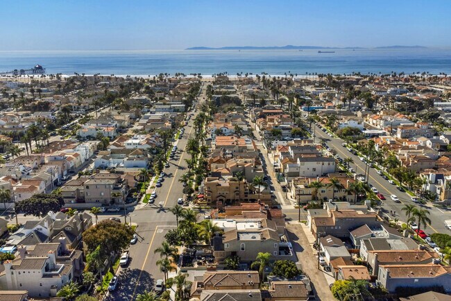 Building Photo - 603 10th St