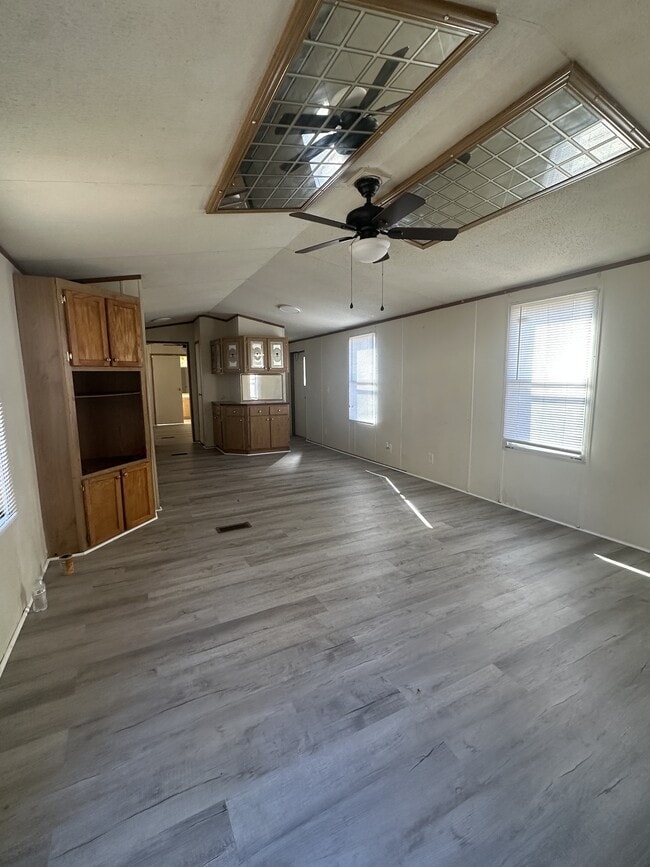 Building Photo - 7410 Olin Rd