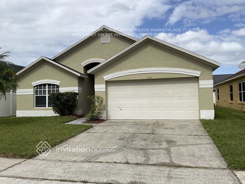 Building Photo - 1733 Snaresbrook Way