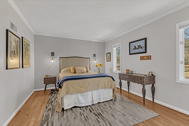 Building Photo - 678 Timber Ln