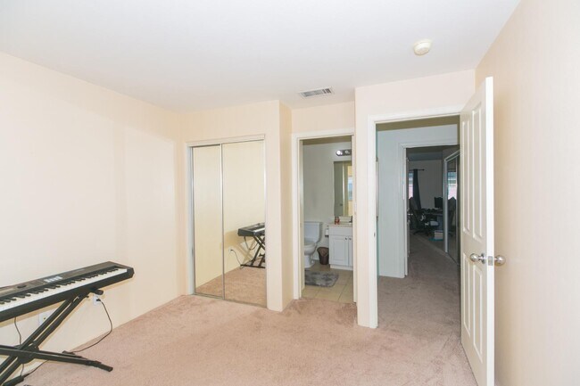 Building Photo - 91-1031 Kaimalie St. #4C3 - TJackson | 91-...