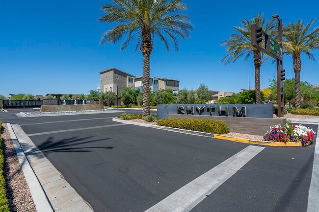 Building Photo - 7050 W Carter Dr