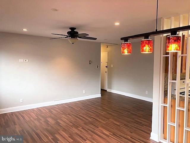 Building Photo - 8601 Manchester Rd