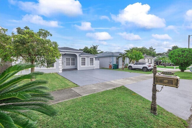 Building Photo - 13269 SW 278th St