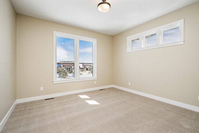 Building Photo - 3117 Peregrine Ln