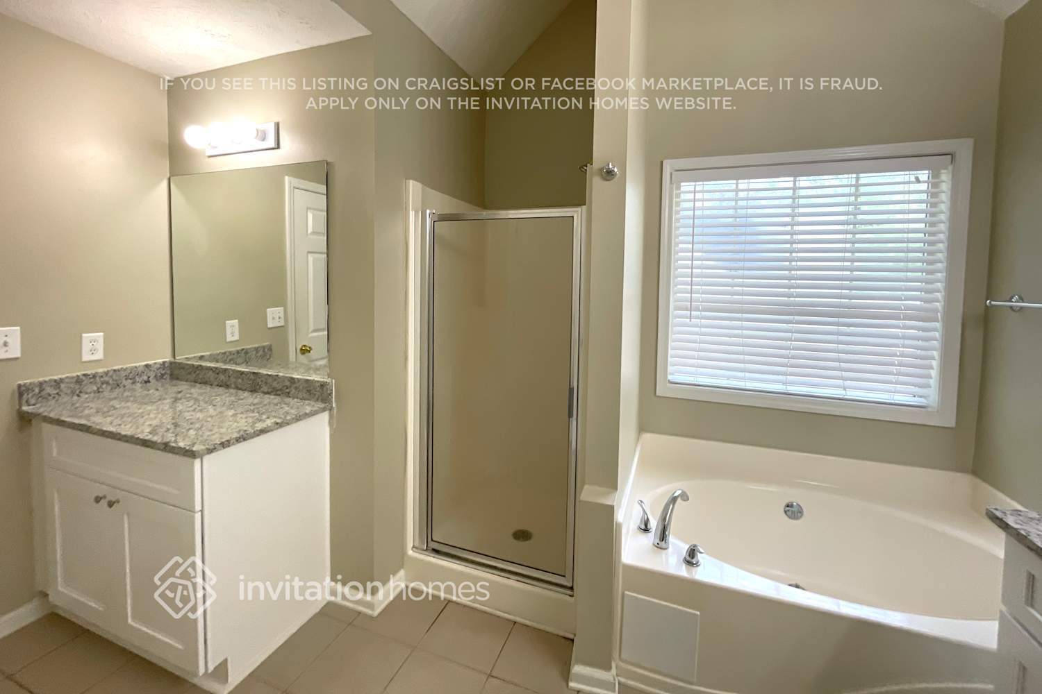 Building Photo - 820 Cambridge Creek Dr SW