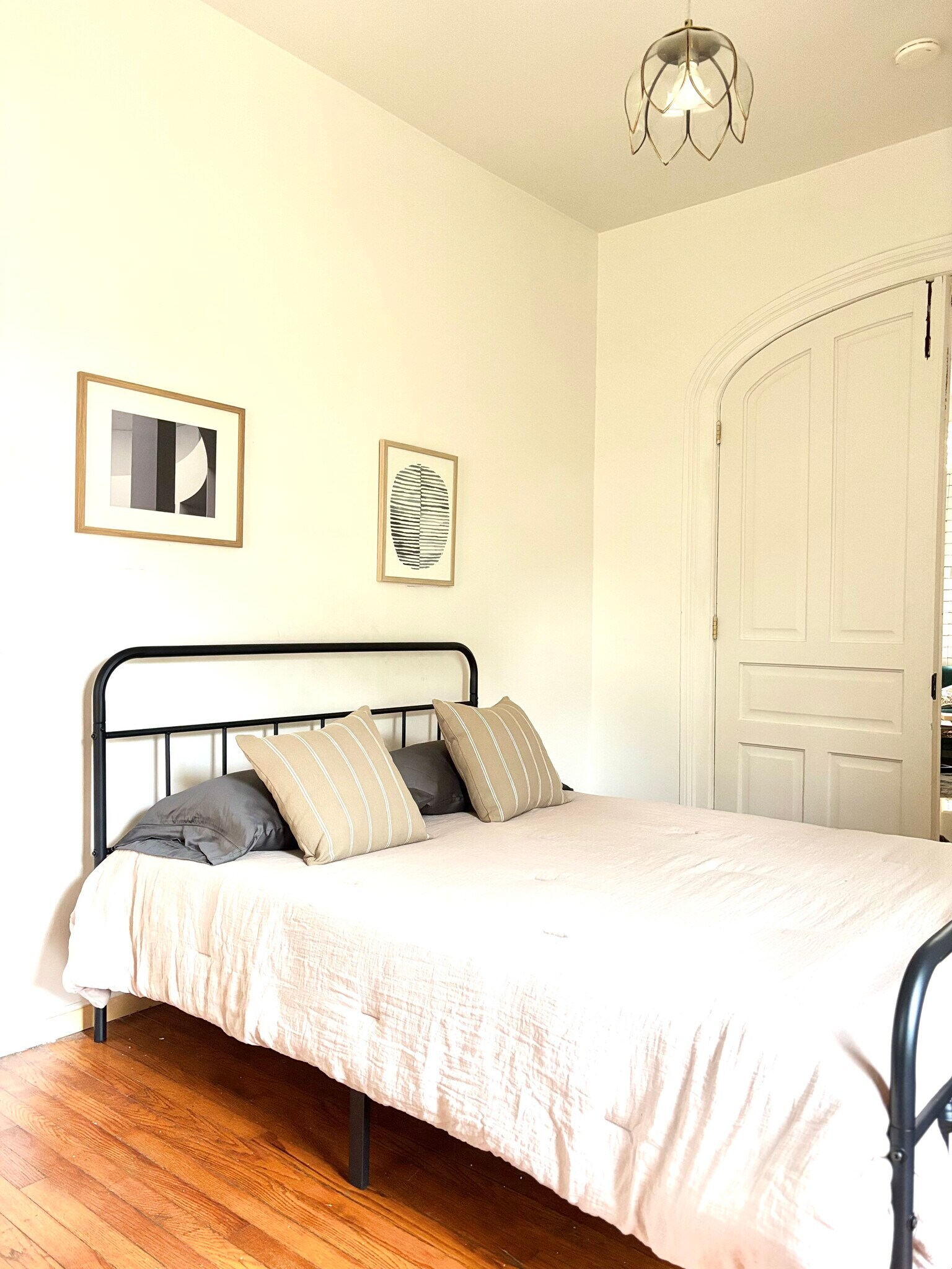 2nd Bedroom - 315 S Washington St