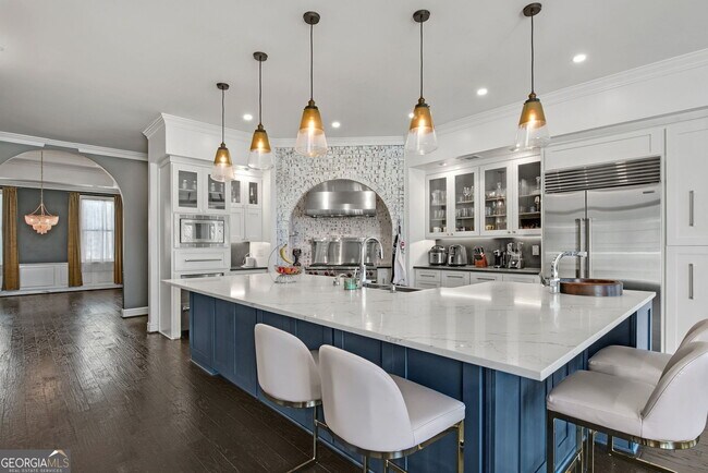 Building Photo - 300 Island Cove Dr